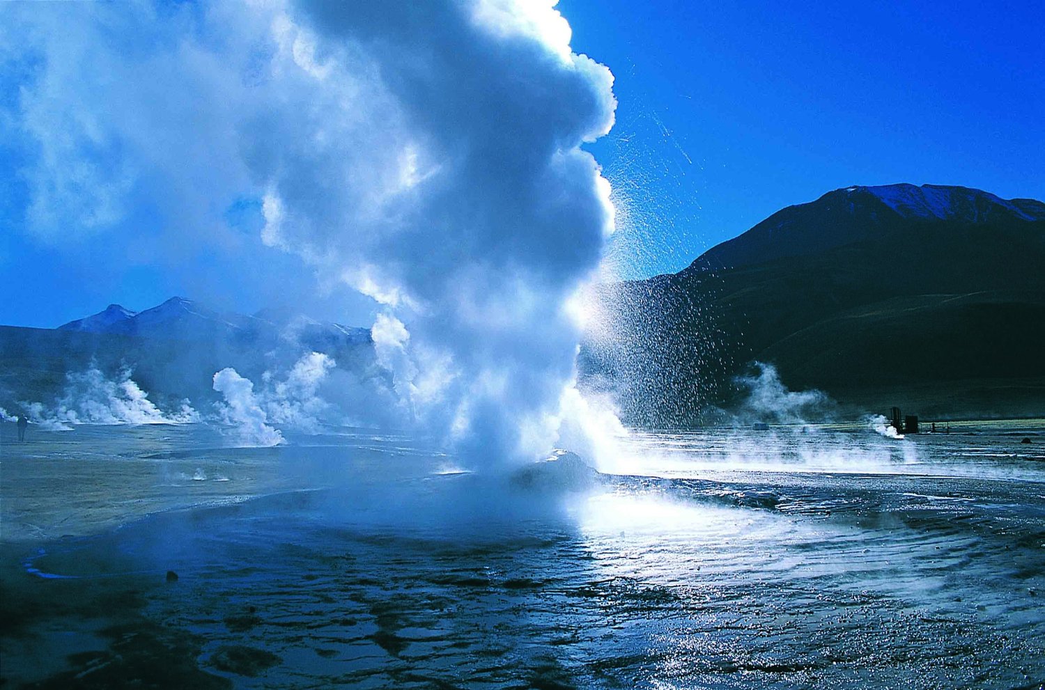 10-Chile-atacama-geiser-Viajes-cau-cau