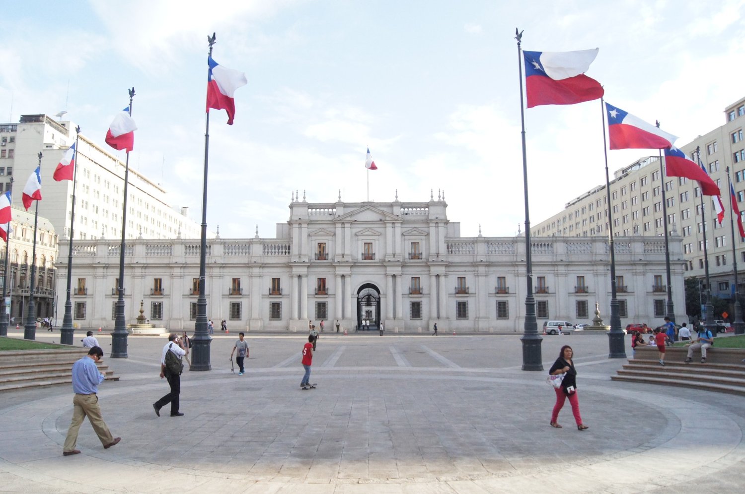 7-Chile-Santiago-de-Chile-la-moneda-Viajes-cau-cau